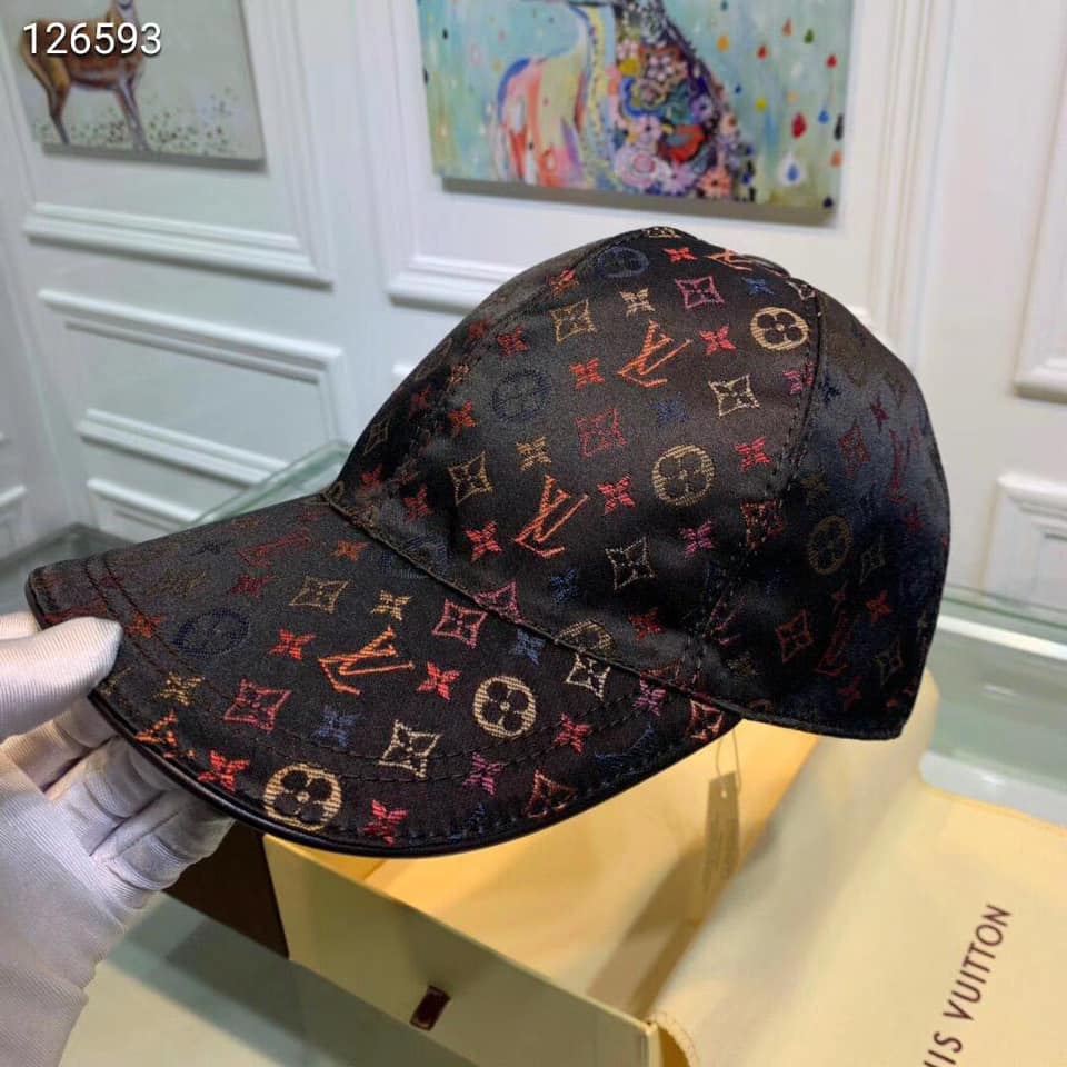Mũ nam Louis Vuitton họa tiết đính đá màu đen MLV13 siêu cấp like auth 99   DUONG STORE 