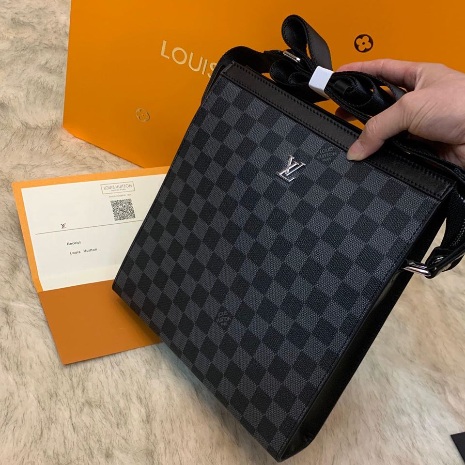 Túi đeo chéo nam cao cấp Louis Vuitton VIP29 - LOUIS KIMMI STORE