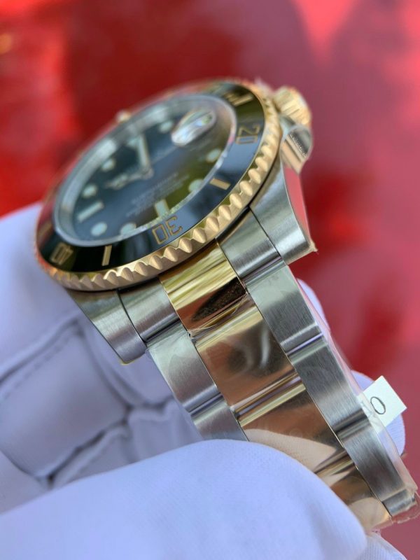 Dong-ho-co-Rolex