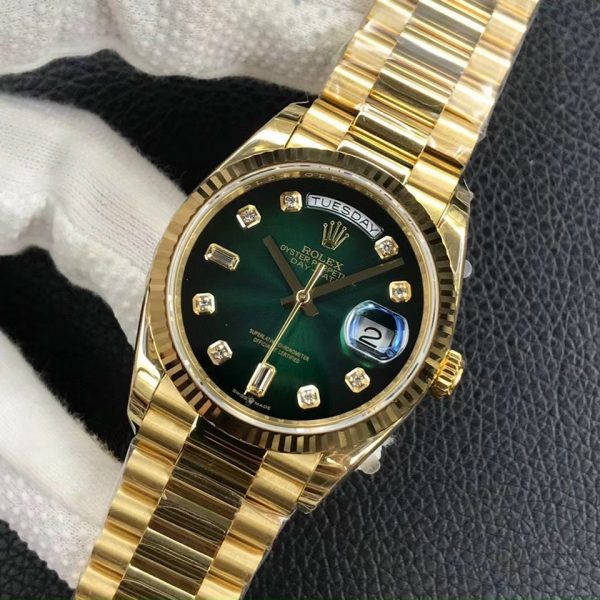Dong-ho-co-Rolex-automatic-hang-hieu